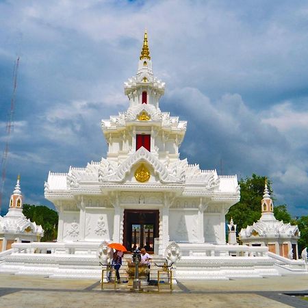 Pura Nakhon Hotel Nakhon Si Thammarat Esterno foto