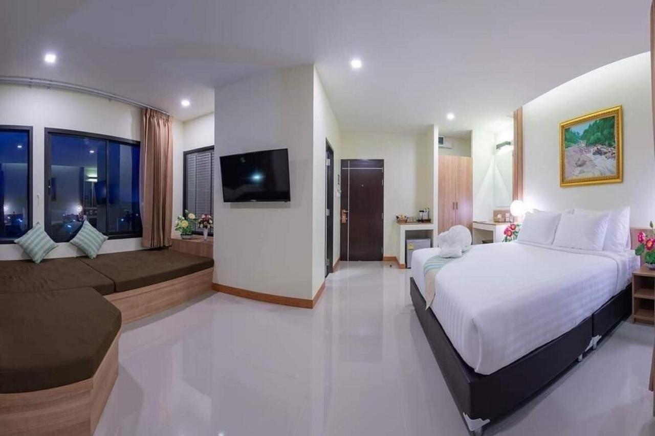 Pura Nakhon Hotel Nakhon Si Thammarat Esterno foto