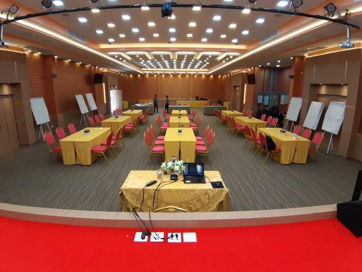 Pura Nakhon Hotel Nakhon Si Thammarat Esterno foto