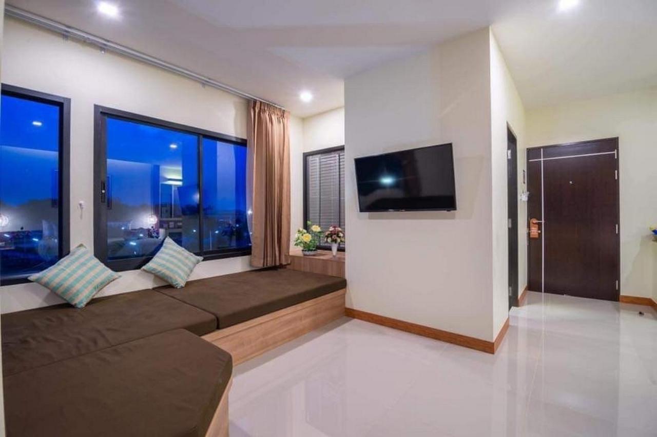 Pura Nakhon Hotel Nakhon Si Thammarat Esterno foto